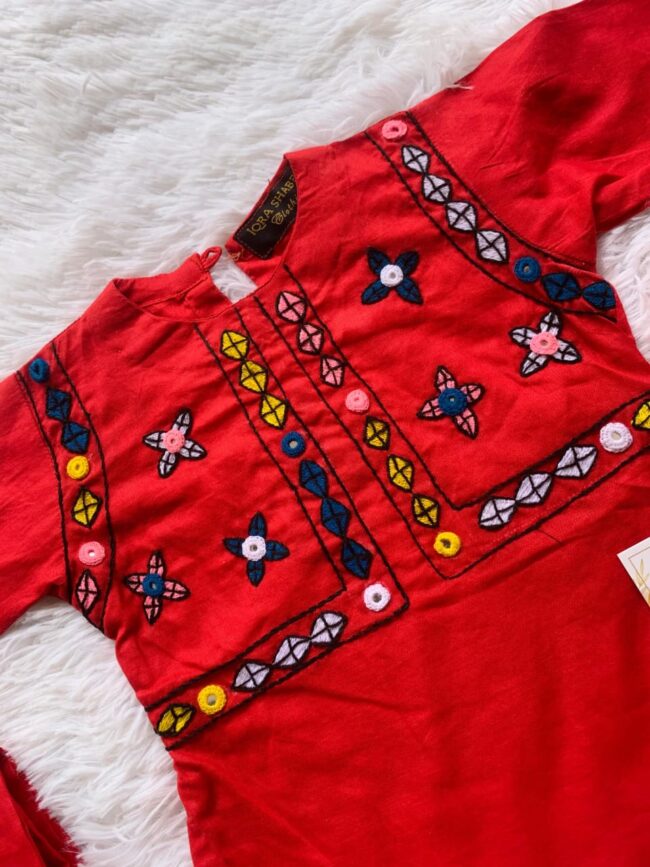 Red Kurta Shalwar - Image 3